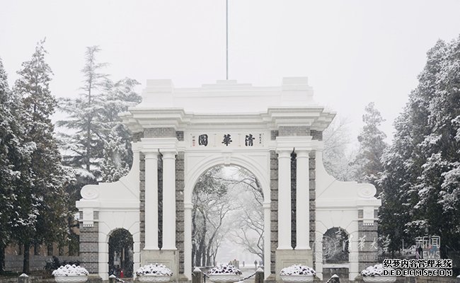 【组图】邂逅一场清华园的漫漫大雪